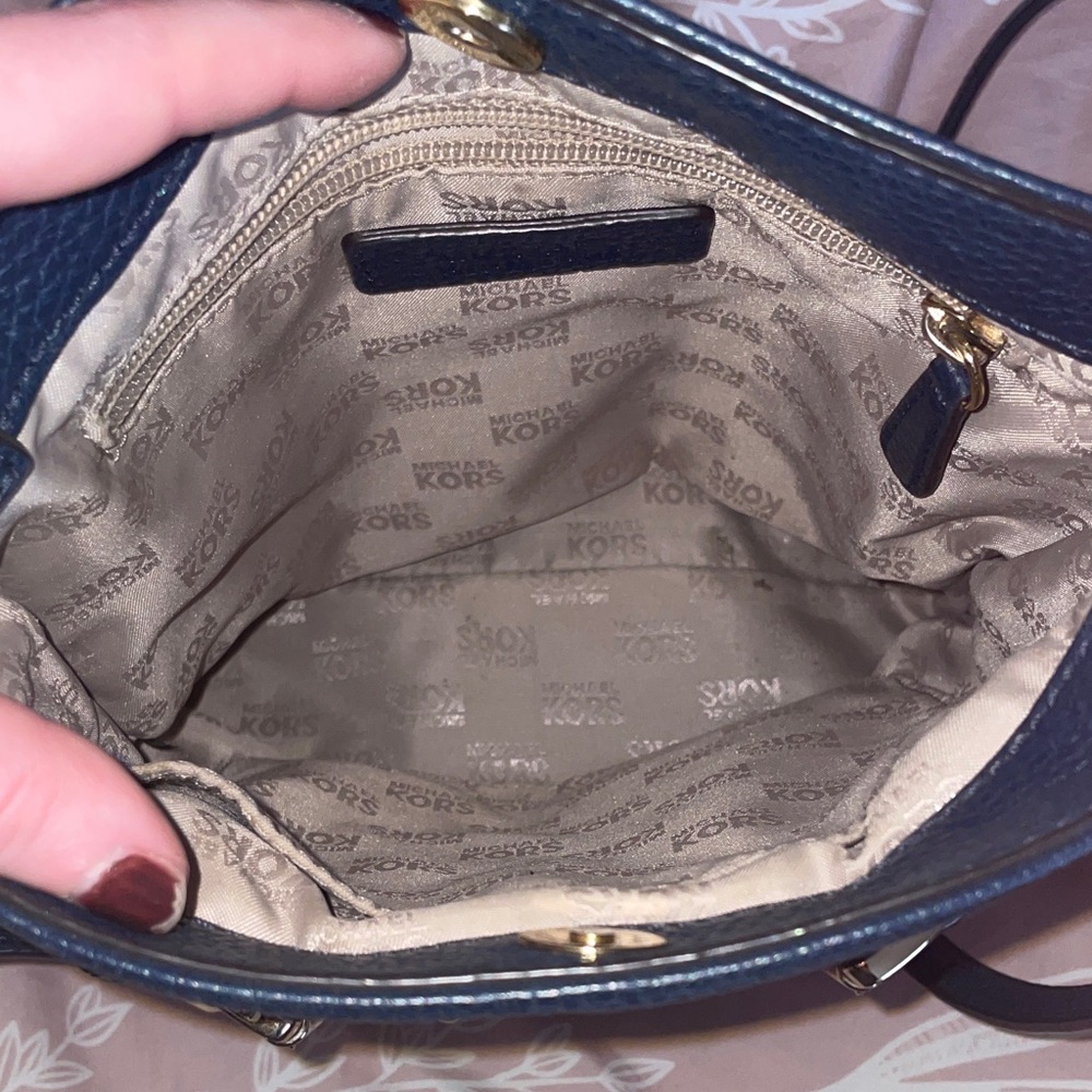 Michael Kors Dark Blue Hamilton Crossbody Bag with Gold Accents - Picture 7 of 15